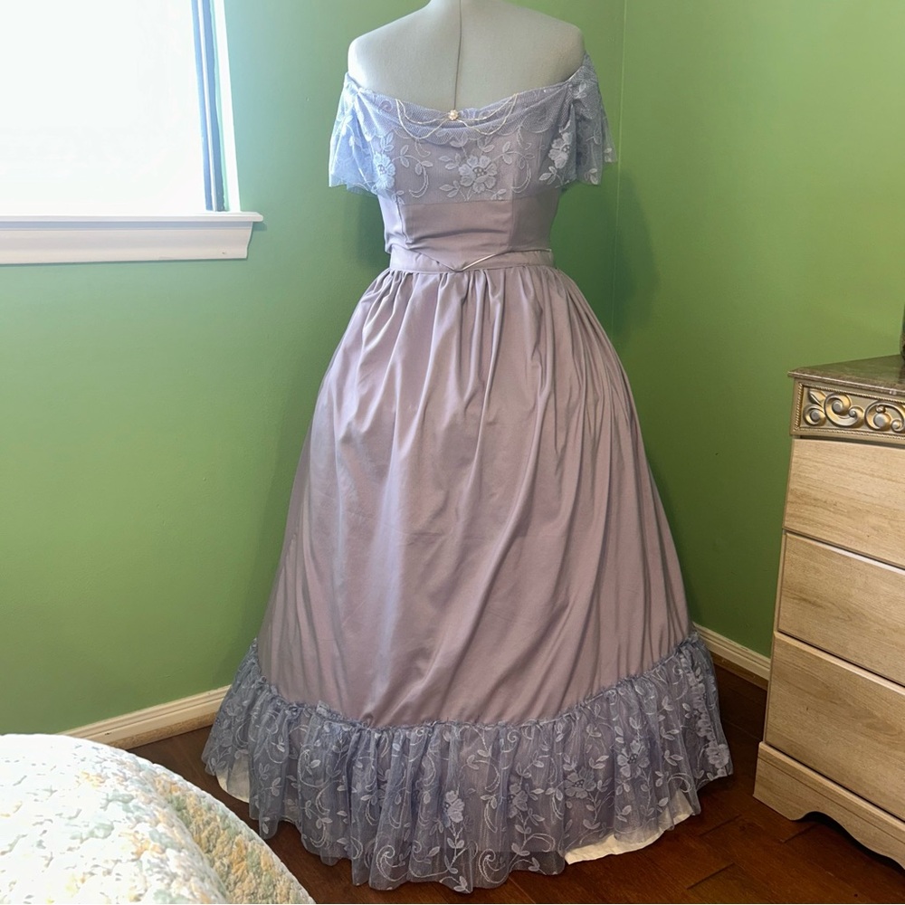 CUSTOMIZABLE PRINCESS DRESS